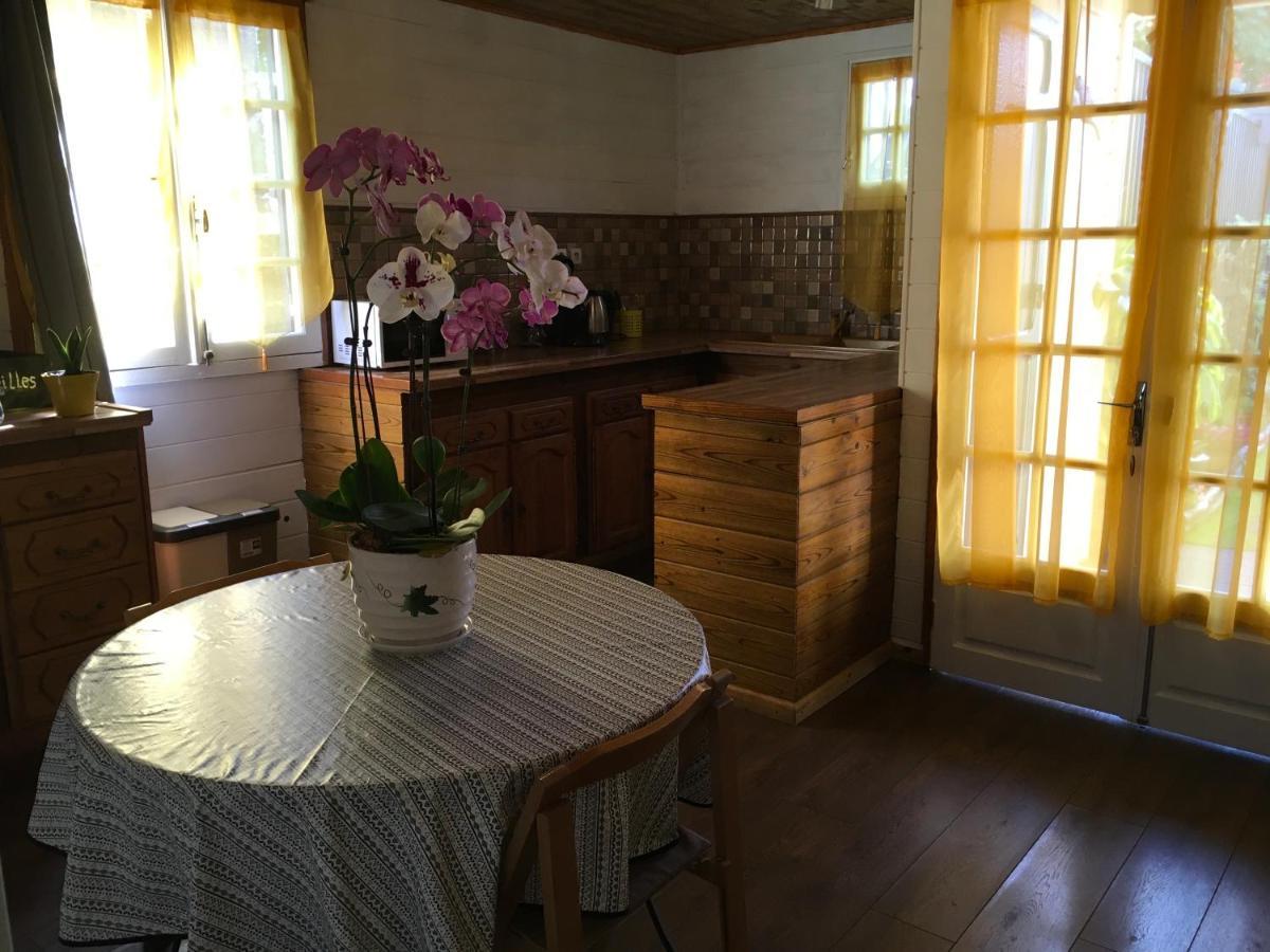 살라지 Ti Kaz Hoareau B&B 외부 사진