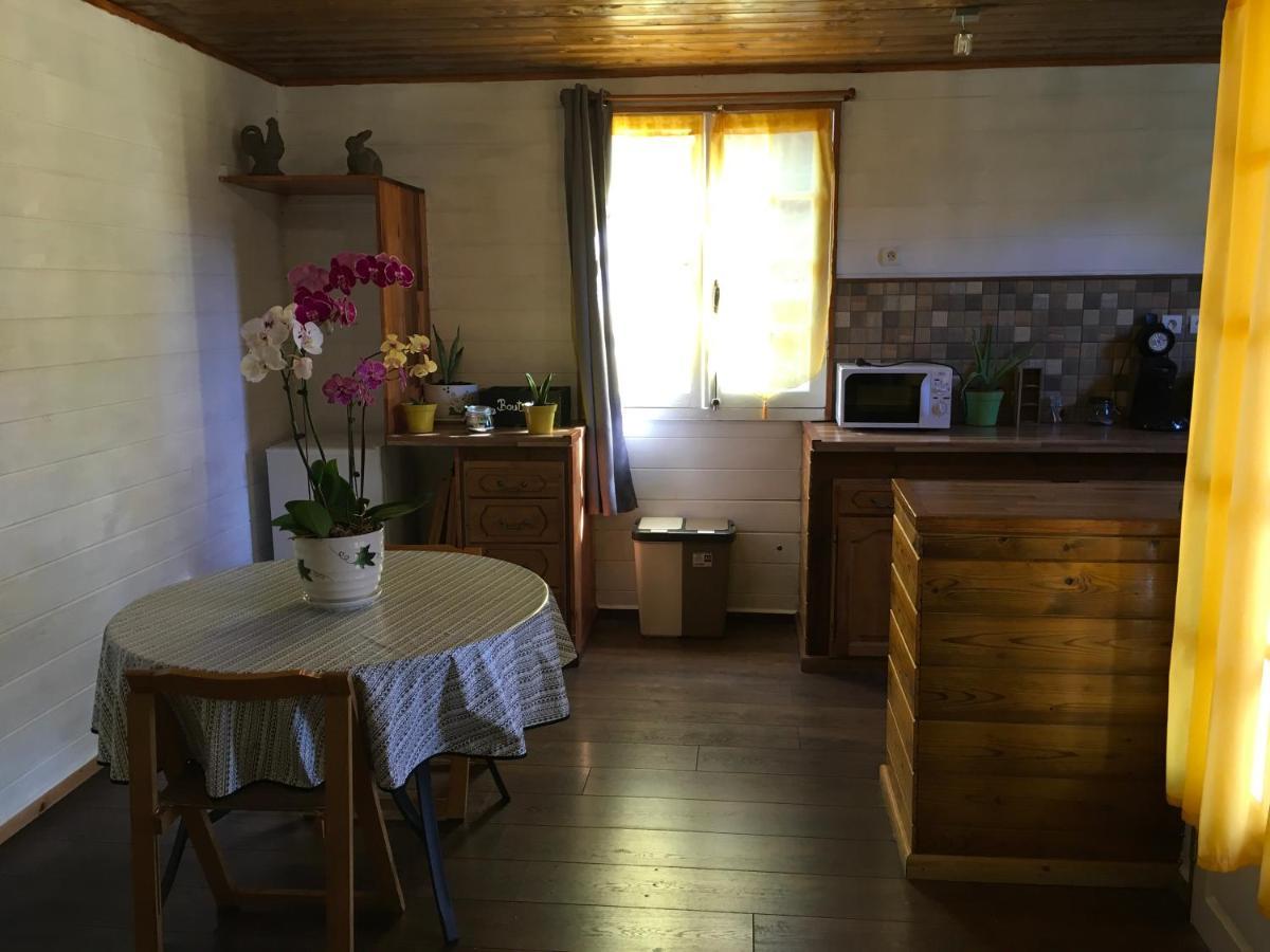 살라지 Ti Kaz Hoareau B&B 외부 사진