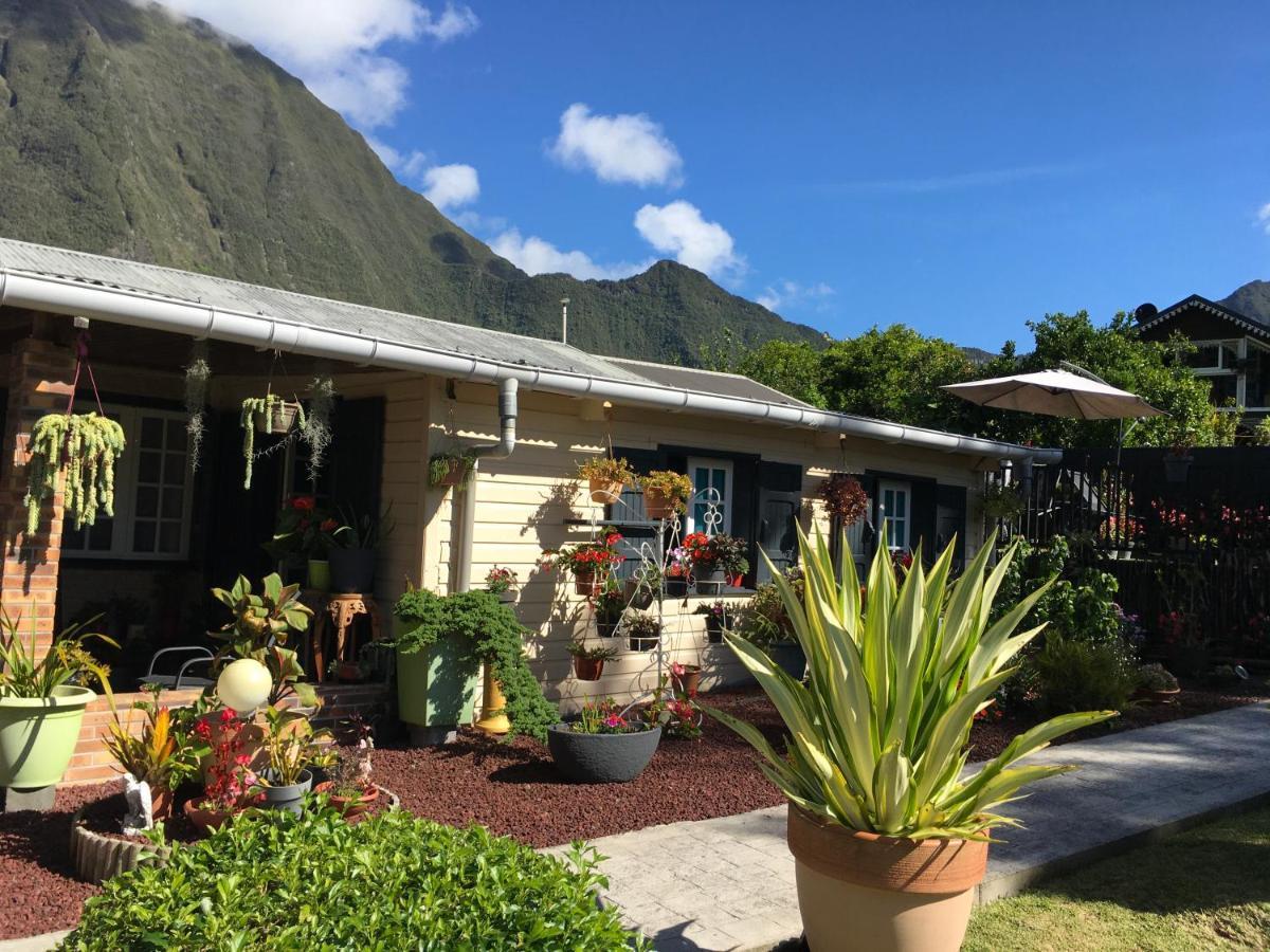 살라지 Ti Kaz Hoareau B&B 외부 사진